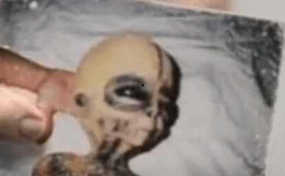 美国博士爆料外星人视频,震撼外星人视频曝光,真相究竟如何? 第2张 美国博士爆料外星人视频,震撼外星人视频曝光,真相究竟如何? 第2张