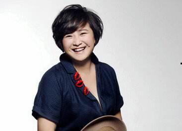 杨迪爆料贾玲恋情视频,甜蜜瞬间引网友热议  第2张