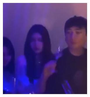 酒吧女子爆料视频播放,揭秘夜店幕后真相 第2张 酒吧女子爆料视频播放,揭秘夜店幕后真相 第2张