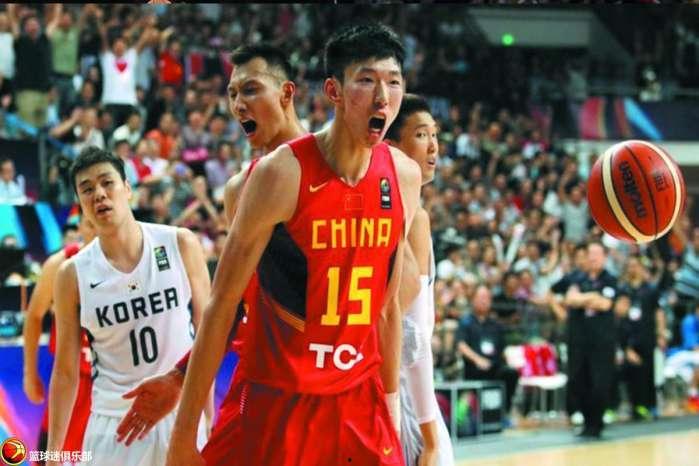 周琦姚明半场爆料视频,揭秘篮球赛场背后的故事  第3张